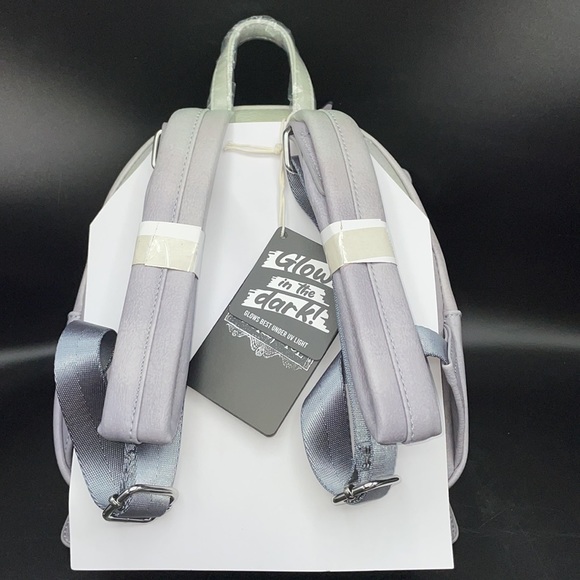 24HR DROP ⬇️ Loungefly Glow in the dark Beetlejuice backpack - Picture 3 of 4